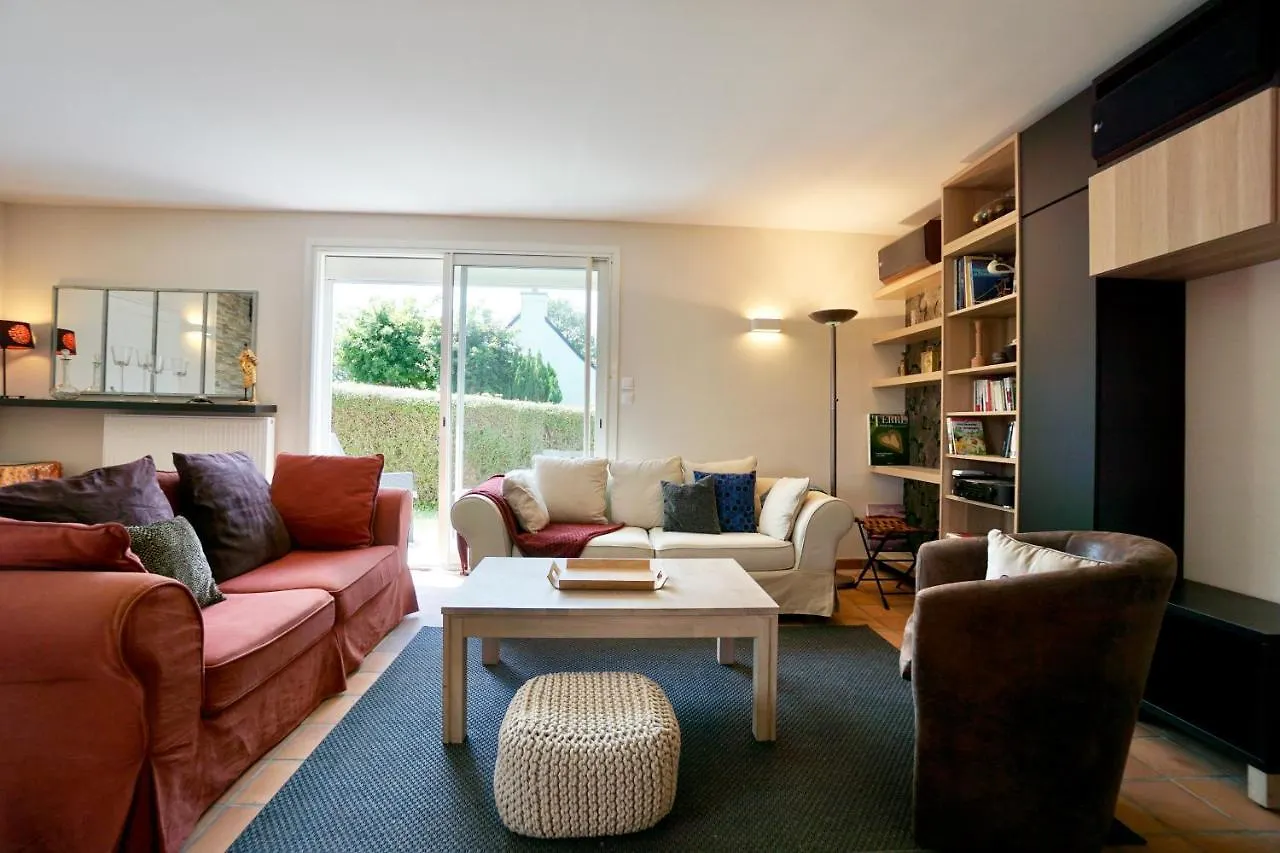 Logis Magnolia Apartment Ploemeur 0*,  France